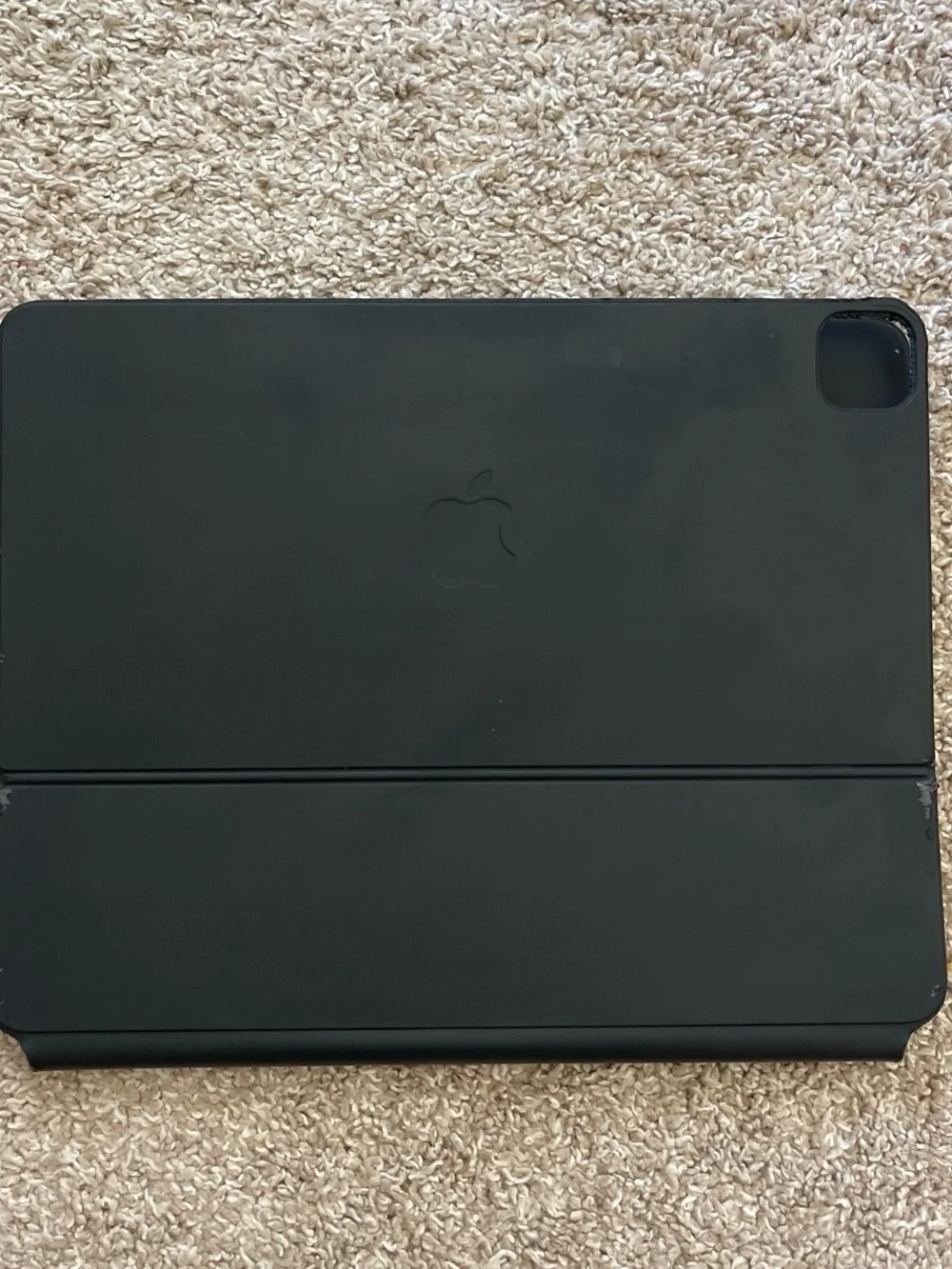 2020 Apple Magic Keyboard and 2nd gen Apple Pencil with a replaced tip